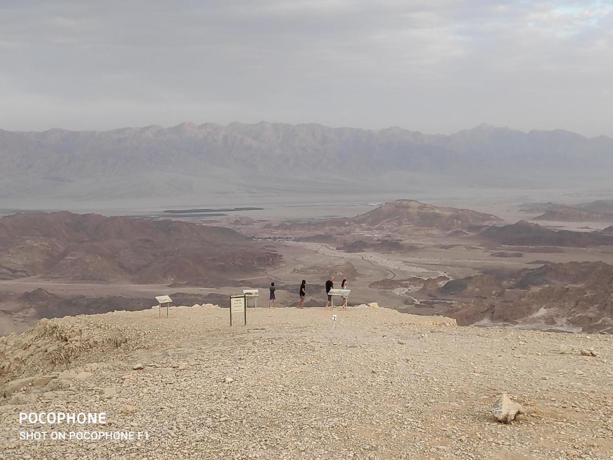אתיטיוד בערבה Attitude At The Arava *